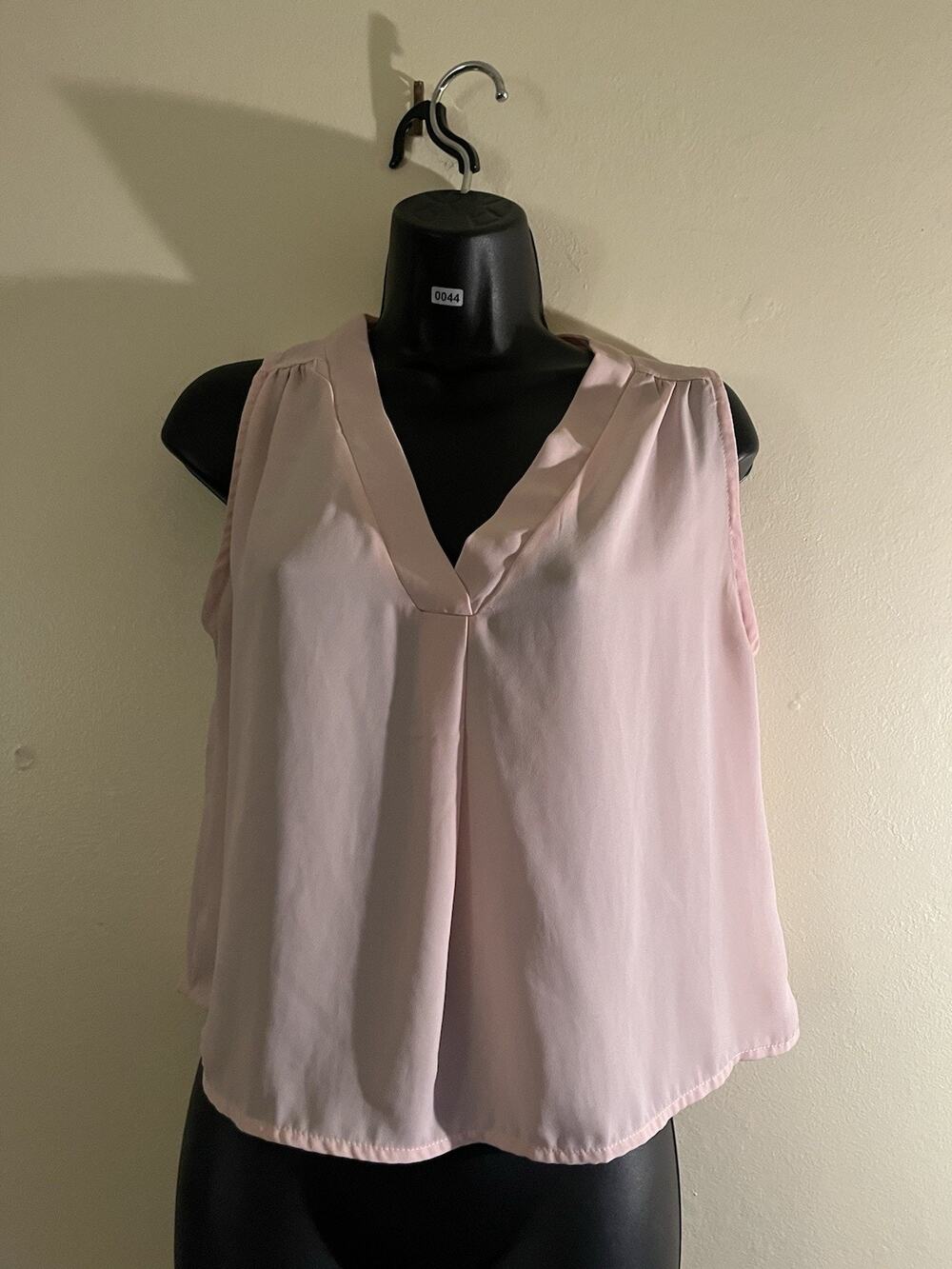 JO ANN Tank Top Sz M Womens Light Pink Pleated sheer